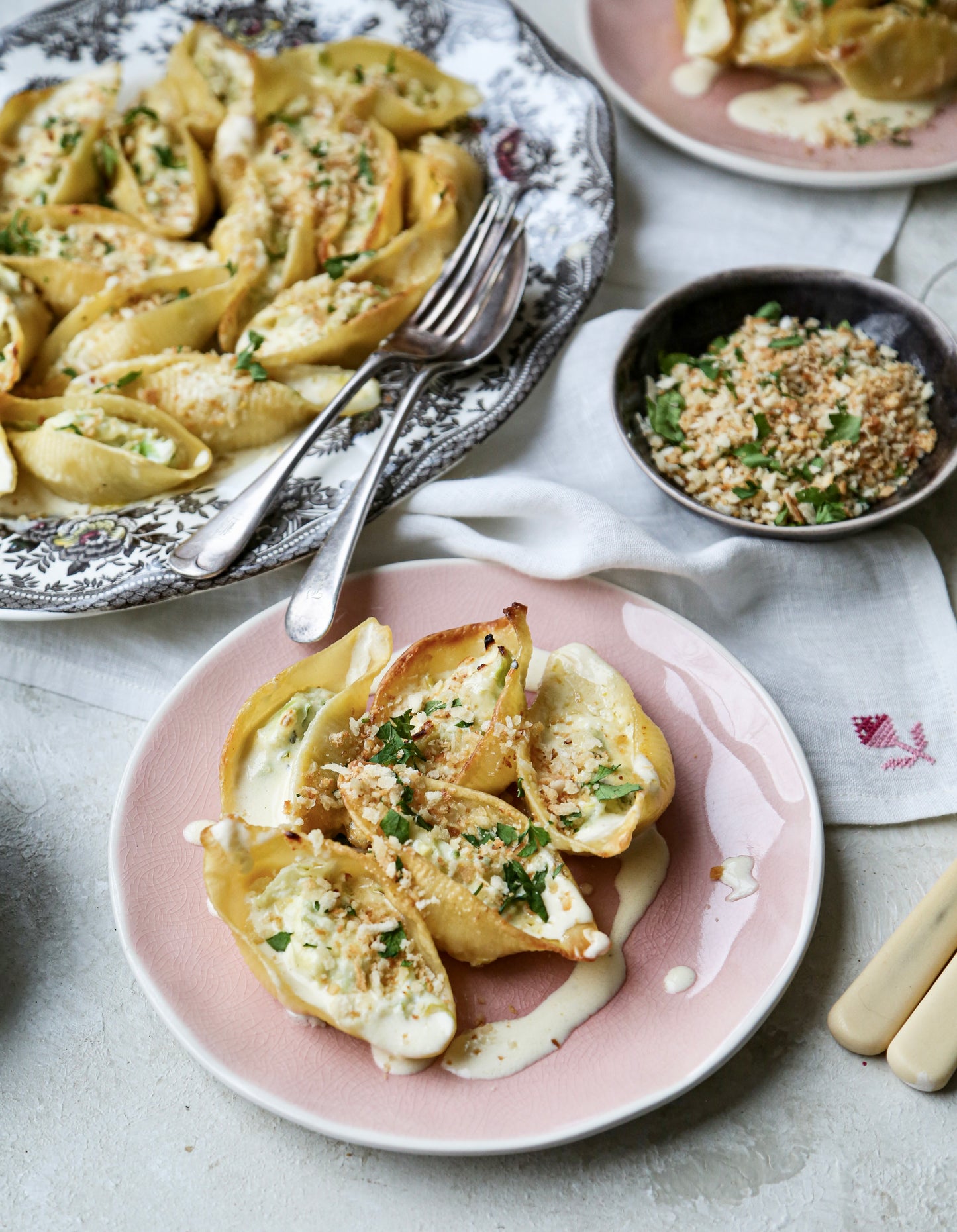 Giant pasta shells filled with crab, lemon and pangrattato