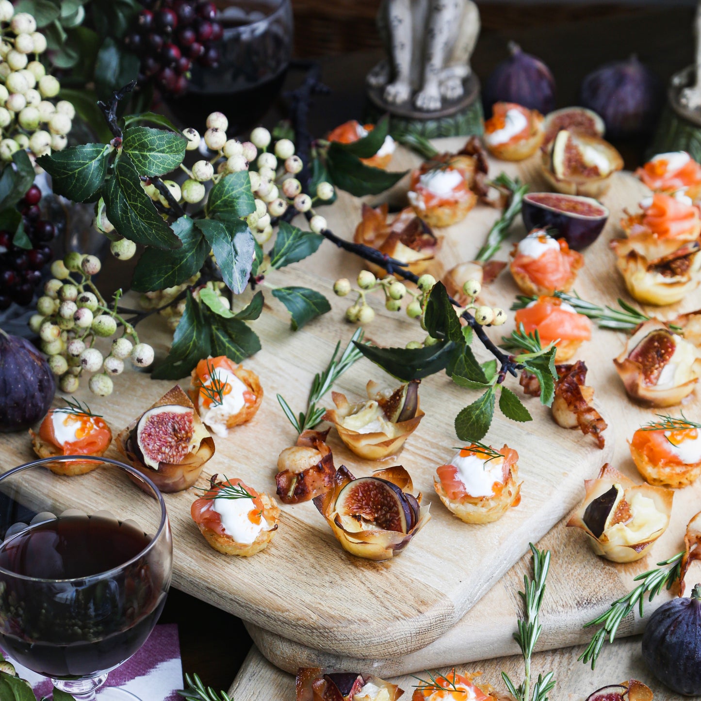 A trio of canapés, scallops, Brie, rosemary, smoked salmon rösti cups