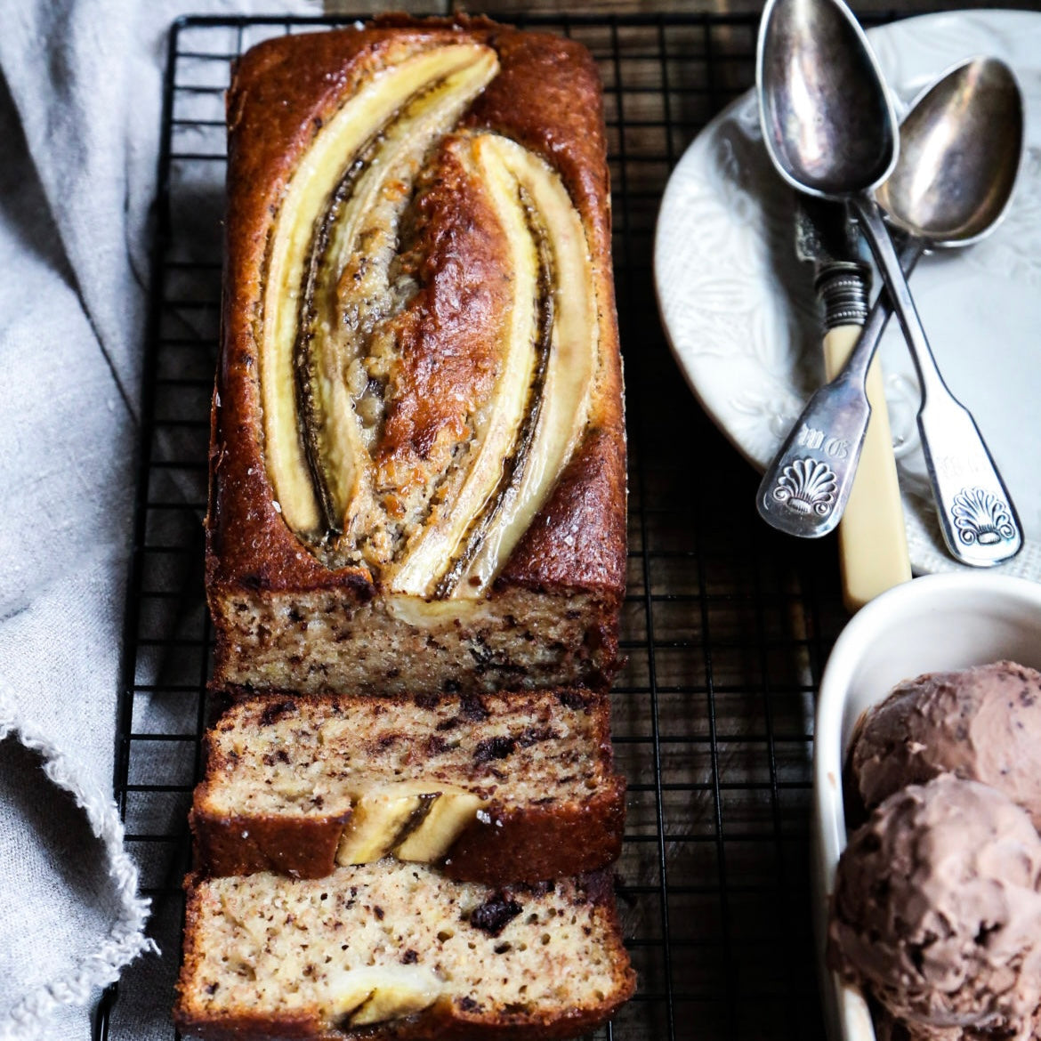Banana & Chocolate Loaf Cake